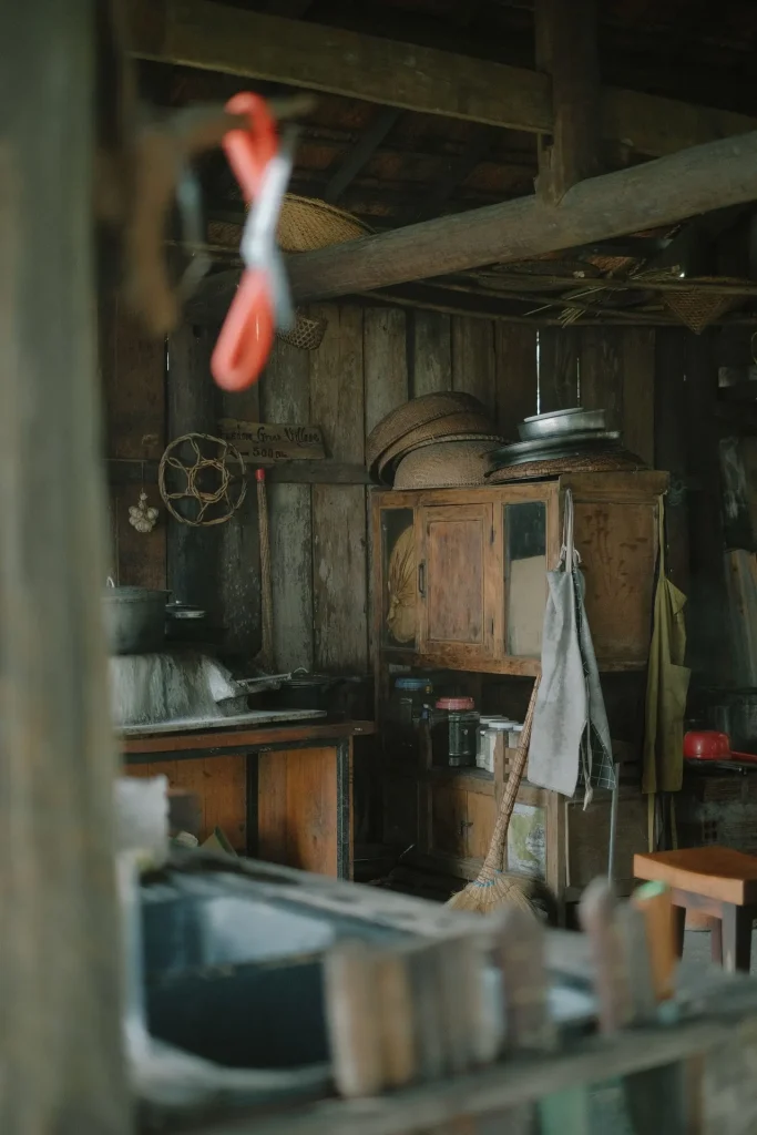 Cocina rústica de madera con encanto vintage